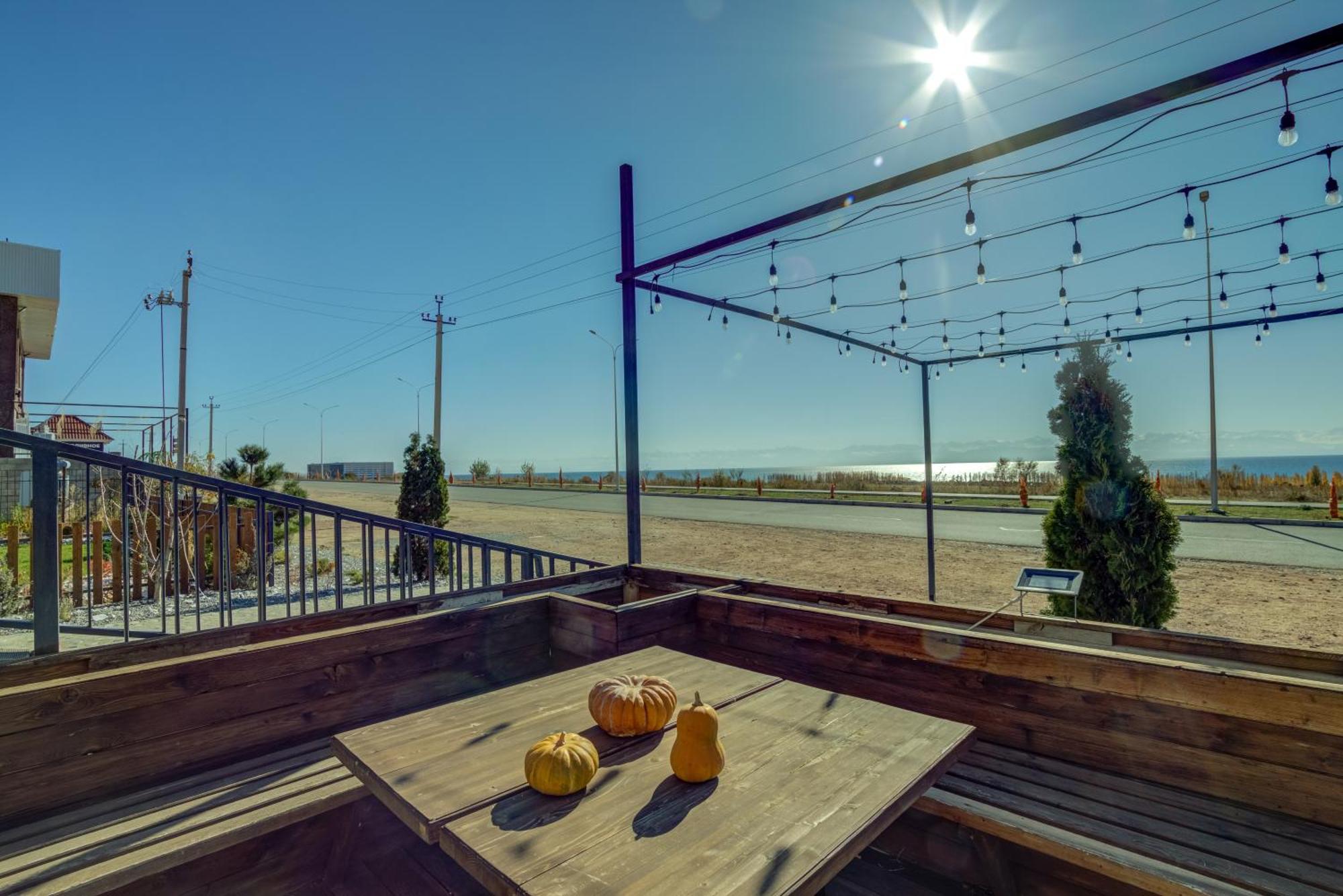 Olimp Hotel Bosteri Exterior photo